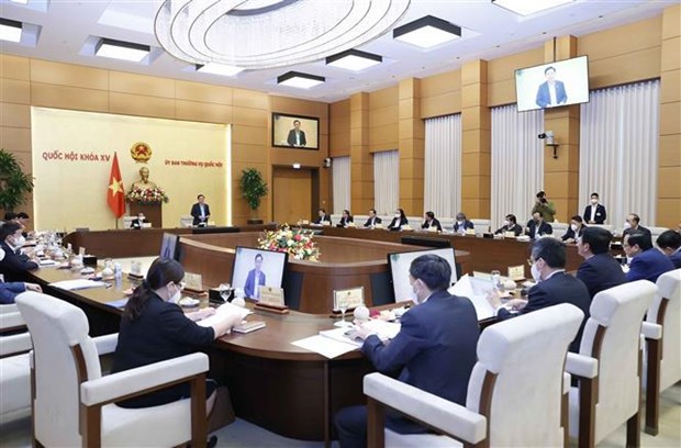 Top legislator considers proposals for Bến Tres key projects