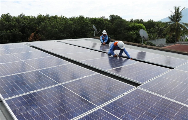 US initiates anti-dumping investigation into solar panels imported from Việt Nam