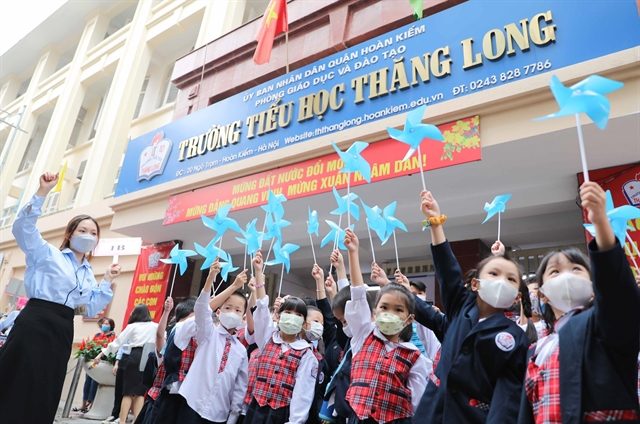 Nearly 1 million students return to school in Hà Nội
