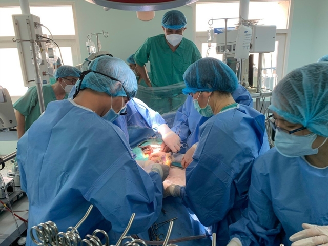 Doctors from Huế Central Hospital successfully conduct kidney heart transplants