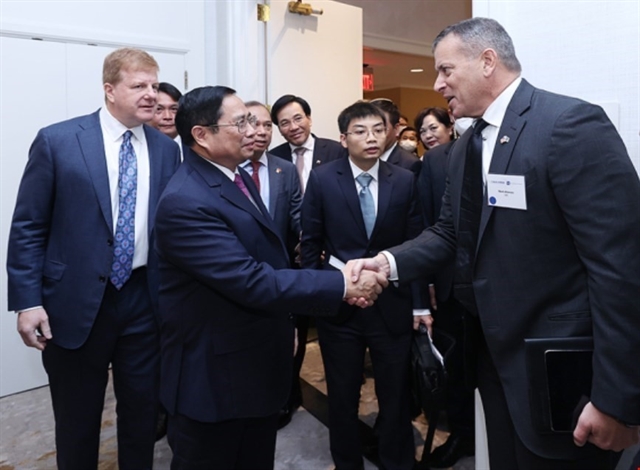 PM Chính meets US business community