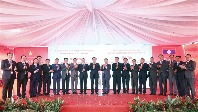 NA Chairman attends groundbreaking ceremony of Laos-Việt Nam park