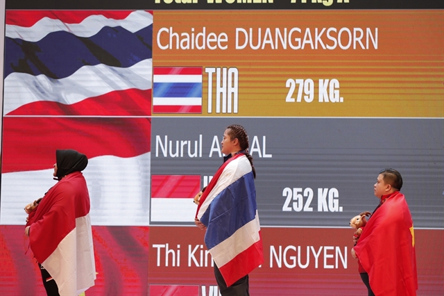 Thailand dominate weightlifting