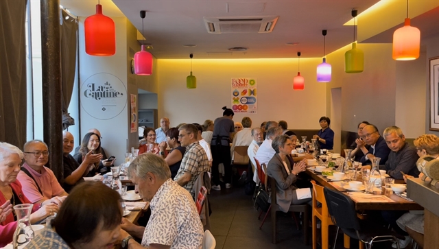 Fundraising meal in Paris to help Trần Tố Ngas lawsuit against dioxin firms