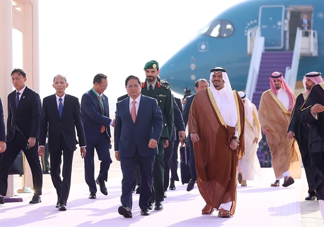 رئيس الوزراء يصل الرياض للمشاركة في قمة الآسيان ومجلس التعاون الخليجي، ويزور المملكة العربية السعودية