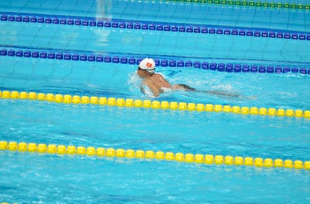 Swimmer Đạt wins first gold for Việt Nam at Asian Para Games