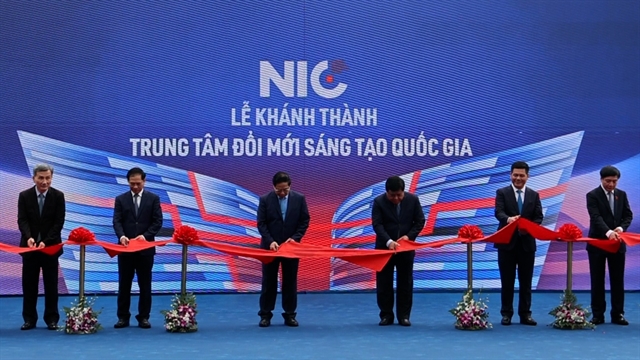 https://image.vietnamnews.vn/uploadvnnews/Article/2023/11/1/313853_pic2.jpg