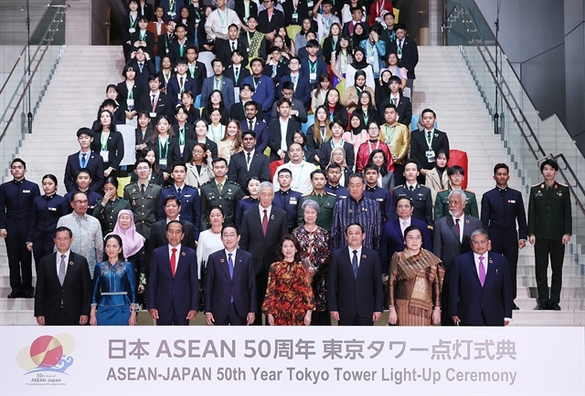 首相は日・ASEAN首脳会議に合わせて各国首脳と会談