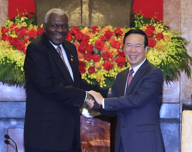 Việt Nam affirms support for Cuba, urges advances in trade ties