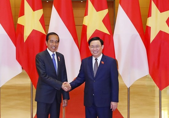 Legislator terkemuka Vietnam bertemu dengan presiden Indonesia