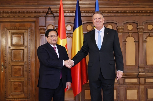 Prim-ministrul vietnamez se întâlnește cu președintele României