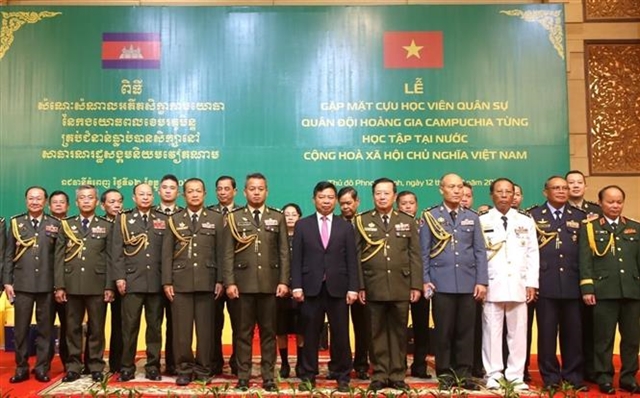 Việt Nam, Cambodia enjoy fruitful cooperation in military training