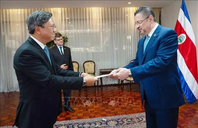 Costa Rica wants to enhance cooperation with Việt Nam: President