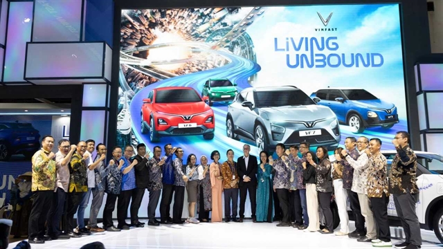 VinFast Indonesia menandatangani surat perjanjian dengan dealer
