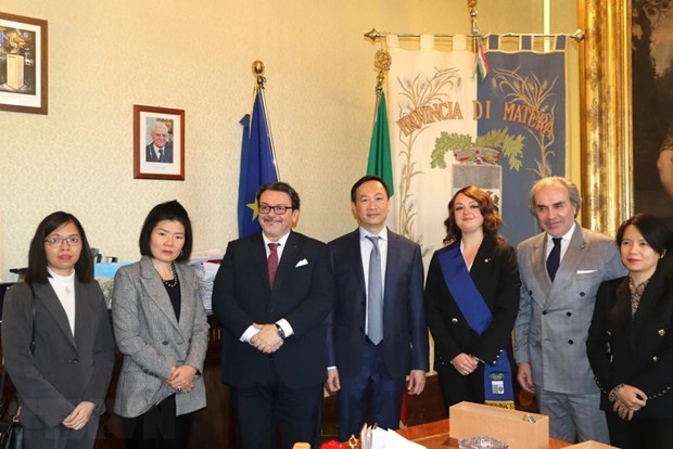 Vietnamese Ambassador explores cooperation with Italy’s Basilicata region
