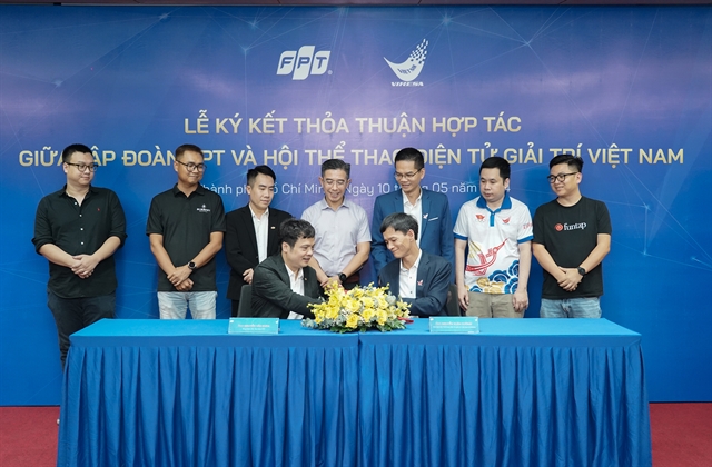 VIRESA hợp tác với FPT phát triển eSports và thể thao tại Việt Nam