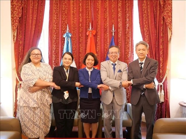 Việt Nam assumes rotating chairmanship of ASEAN Committee in Argentina