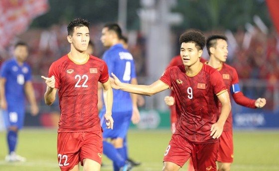 SEA Games men's football semi-final: Viet Nam-Cambodia live blog