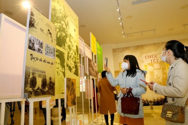 Exhibition reproduces traditional Lunar New Year Festival