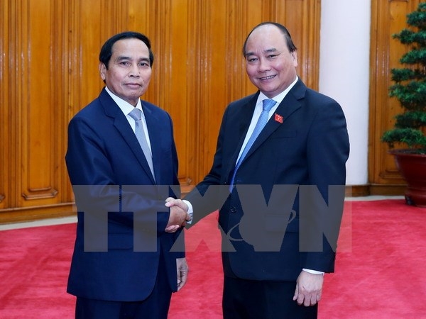 Việt Nam, Laos aim to step up inspection work