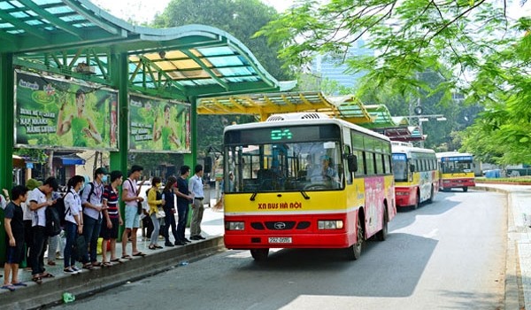 Bus-route bidding helps easing State subsidy - Society - Vietnam News ...