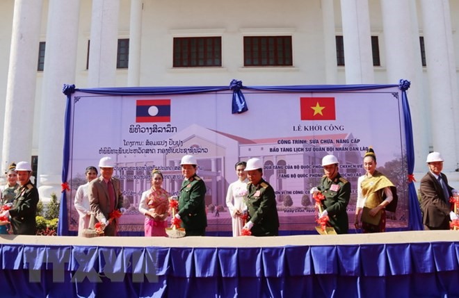 VN helps Laos upgrade military museum