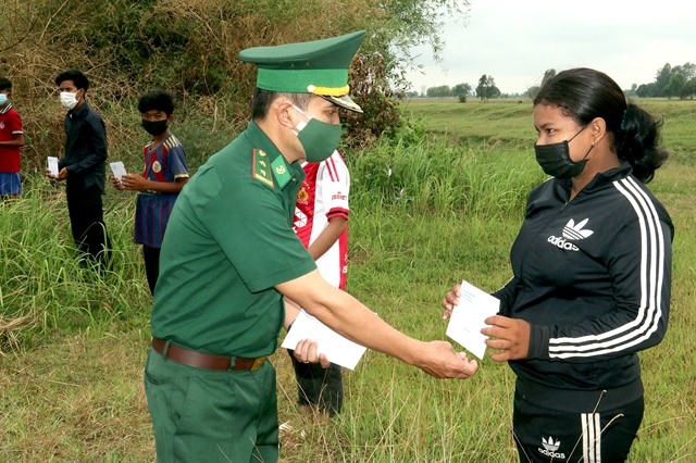 Border Guard in Kiên Giang gives all to his community