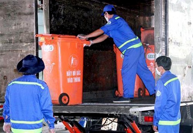 HCM City reduces number of waste transfer stations in the city
