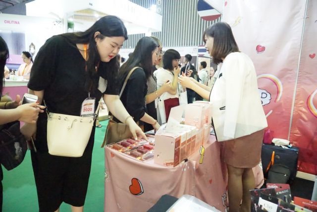 HCM City hosts combined Mekong Beauty Show, Vietbeauty