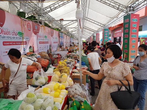 Vietnamese food producers should embrace changing trends to survive
