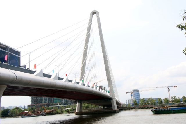 New bridge over Sài Gòn River opens to traffic
