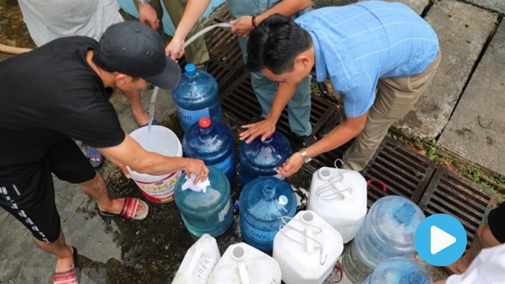 Clean water back in parts of Hà Nội amid ongoing crisis