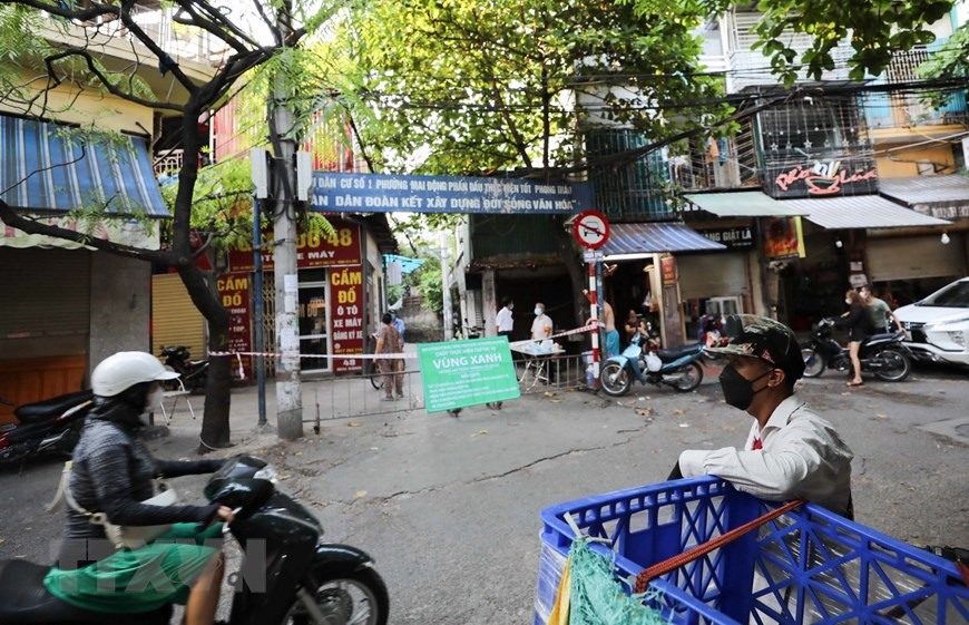 Hà Nội marks 'green zones' COVID-free areas