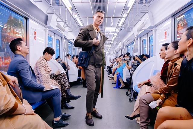 Italian model finds fame from Vietnamese reality show