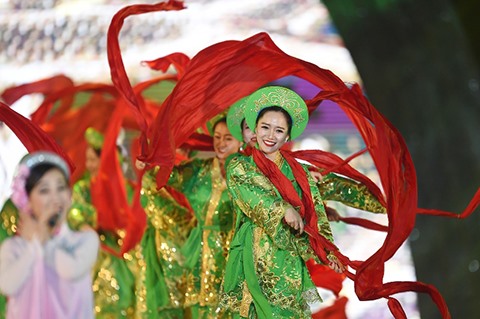 Vietnams tourism brand will benefit from developing more world-class cultural festivals