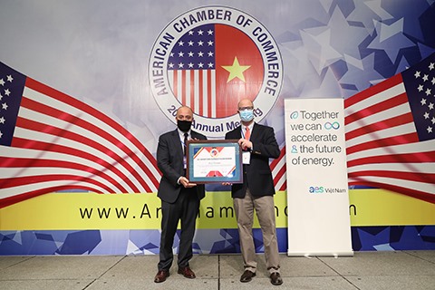 AES honored to receive Corporate Social Responsibility award from AmCham Hanoi for the fifth consecutive year
