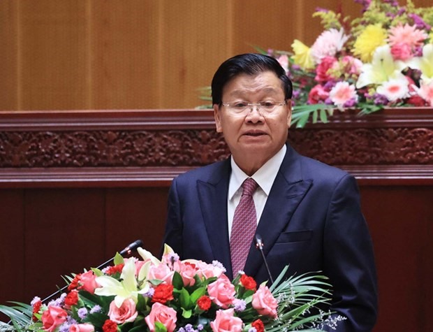 Lao leaders extend New Year greetings to Vietnamese counterparts