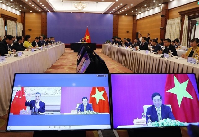 Việt Nam asks for better sea dispute management, enhanced trade cooperation with China