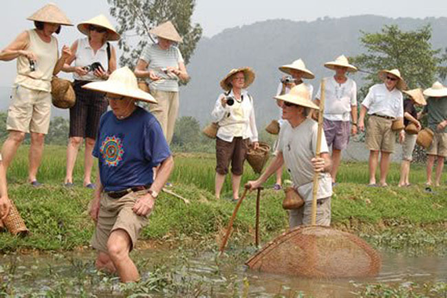 Tourists feel home Ninh Binh Life Style Vietnam News